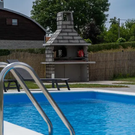 Plum House - Villa With Pool Gospić Exteriör bild