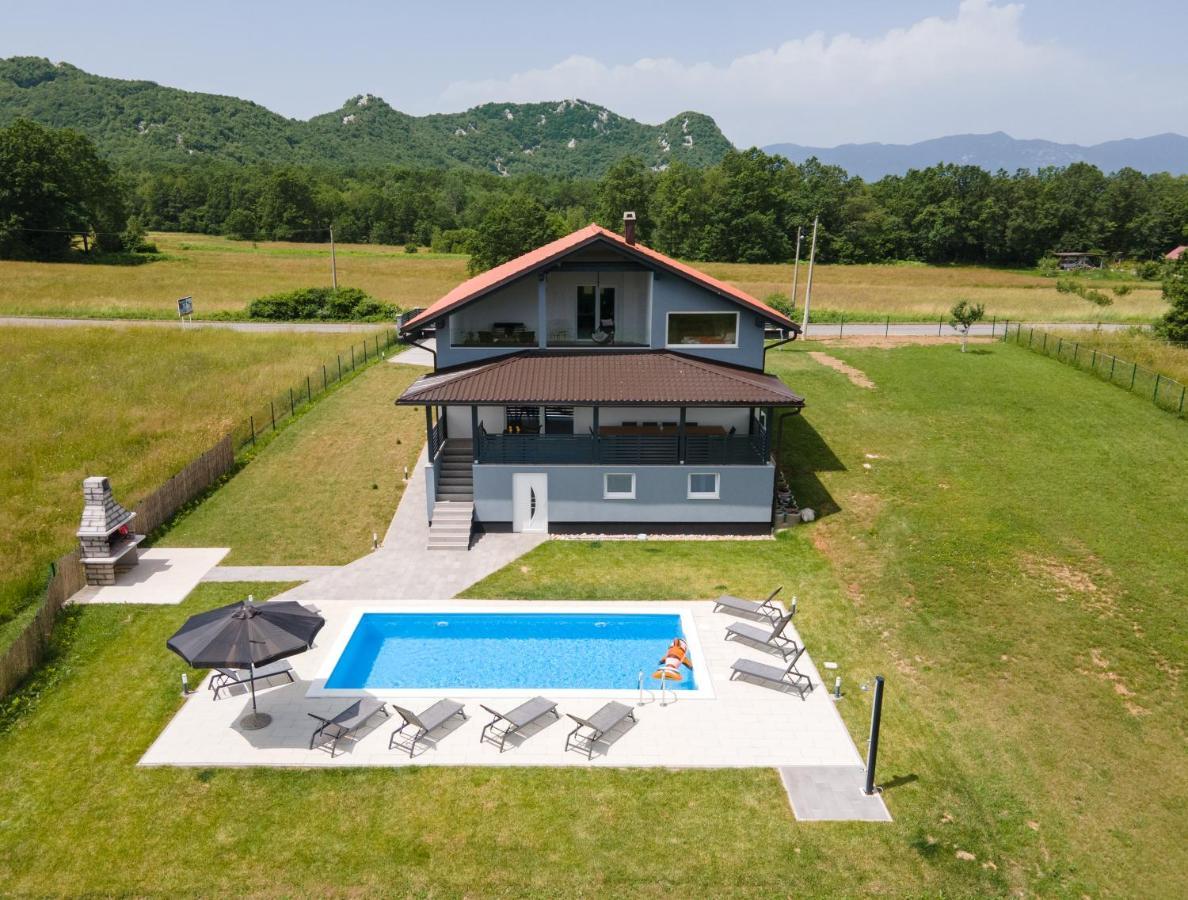 Plum House - With Pool Villa