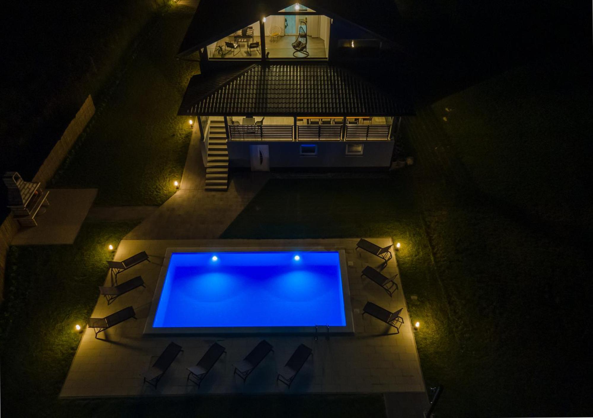 Plum House - With Pool Villa *
