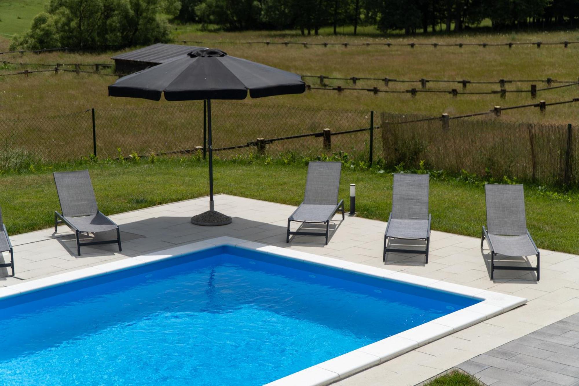Plum House - With Pool Villa *