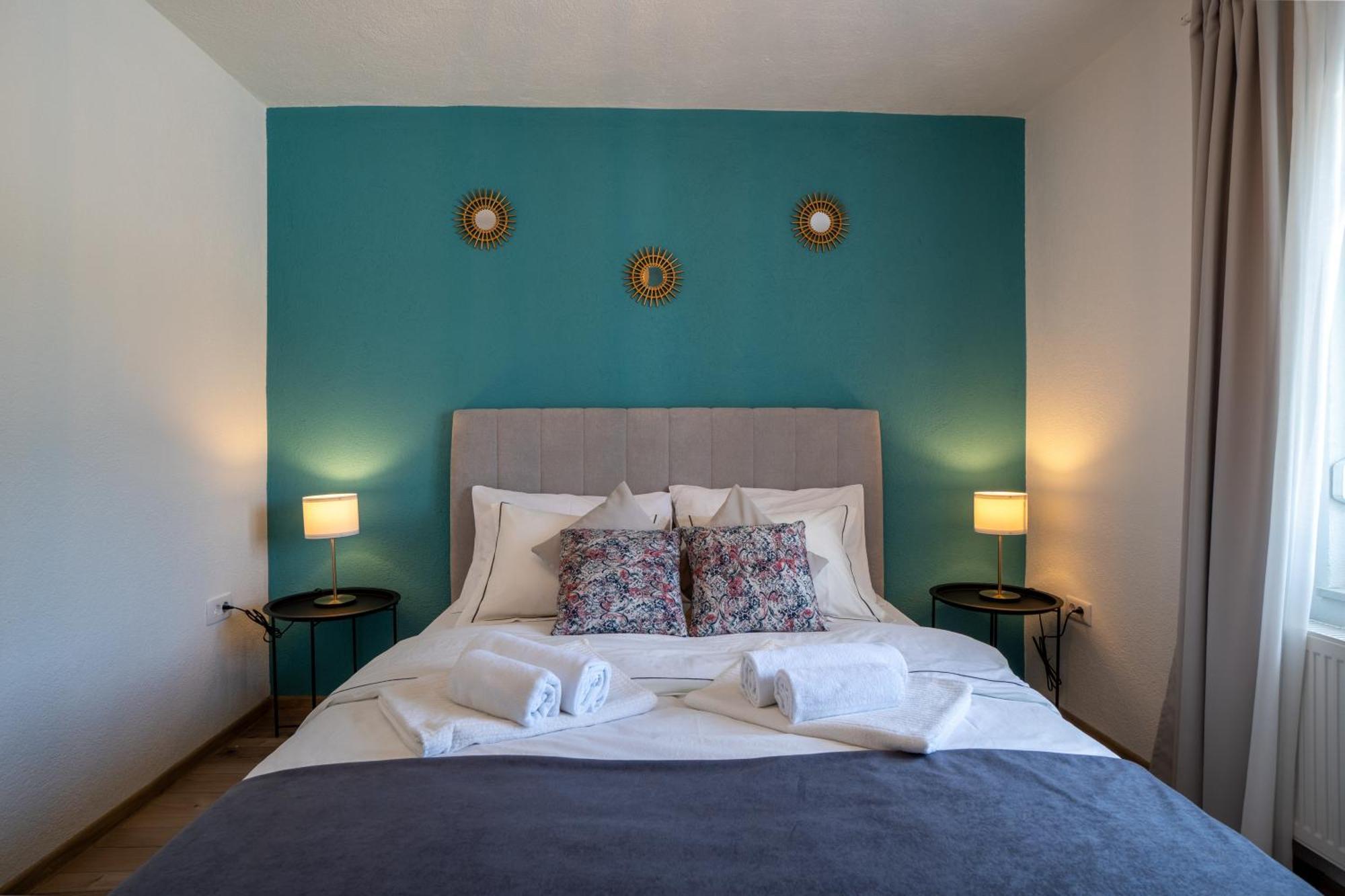 Plum House - With Pool Villa Gospic